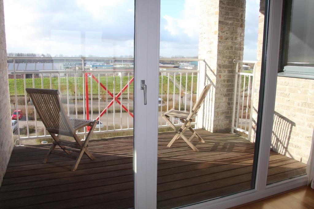 Port Scaldis Apartment เบรสเคินส์ ภายนอก รูปภาพ