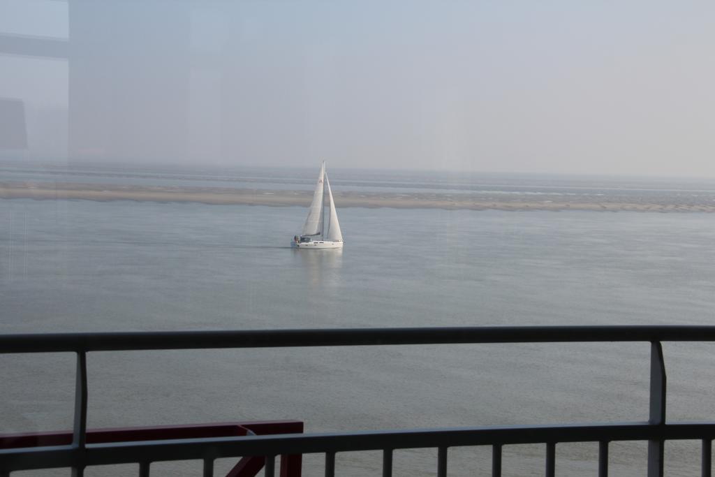 Port Scaldis Apartment เบรสเคินส์ ภายนอก รูปภาพ